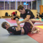 Cours de grappling pour adultes à la West Choke family.